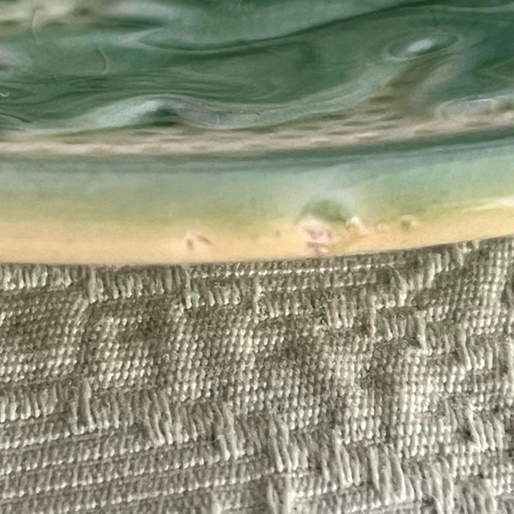 1930's French Artichoke
Plate by Gien. - Picture 7 of 12